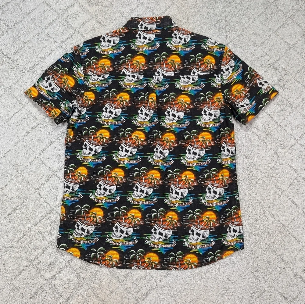 True Religion Shirt Mens L Black Skull Hawaiian Utility Short Sleeve Travel